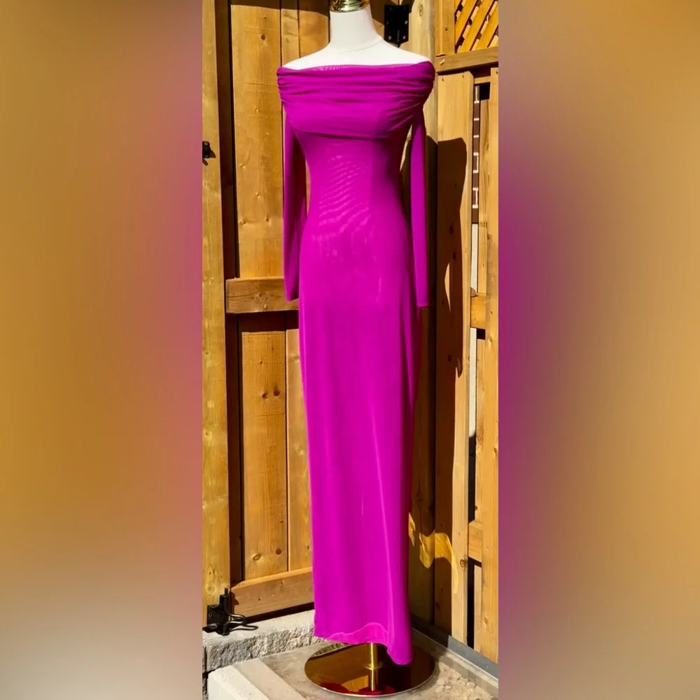 🆕 BRONX & BANCO 🧿 NWOT Monica Off-Shoulder Gown, Fuschia - Sz M - US 6 - Picture 5 of 15